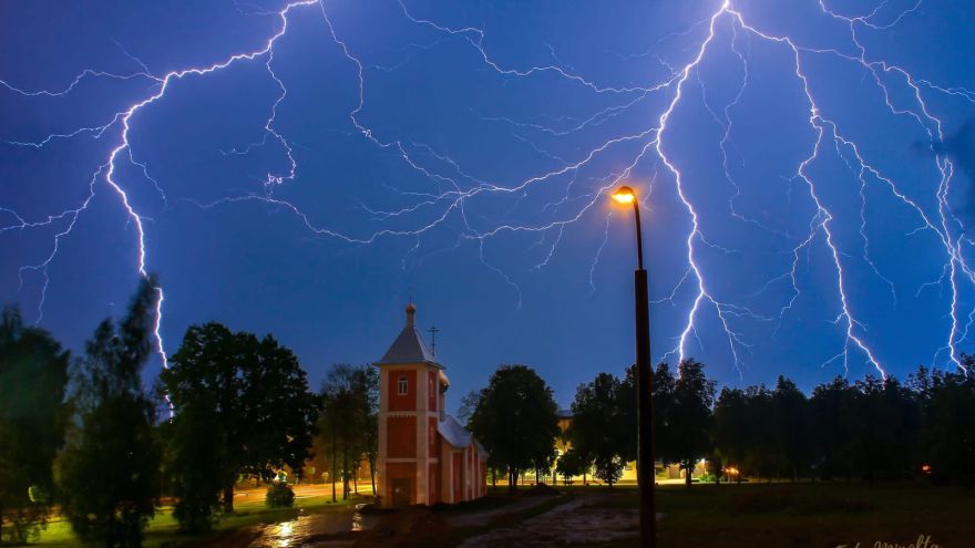 Attēls rakstam: Pjotra Murāna negaisa fotostāsti Dagdā