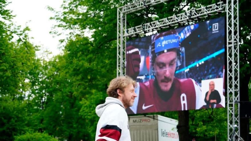 Attēls rakstam: Kā Daugavpilī skatās lielo hokeju?