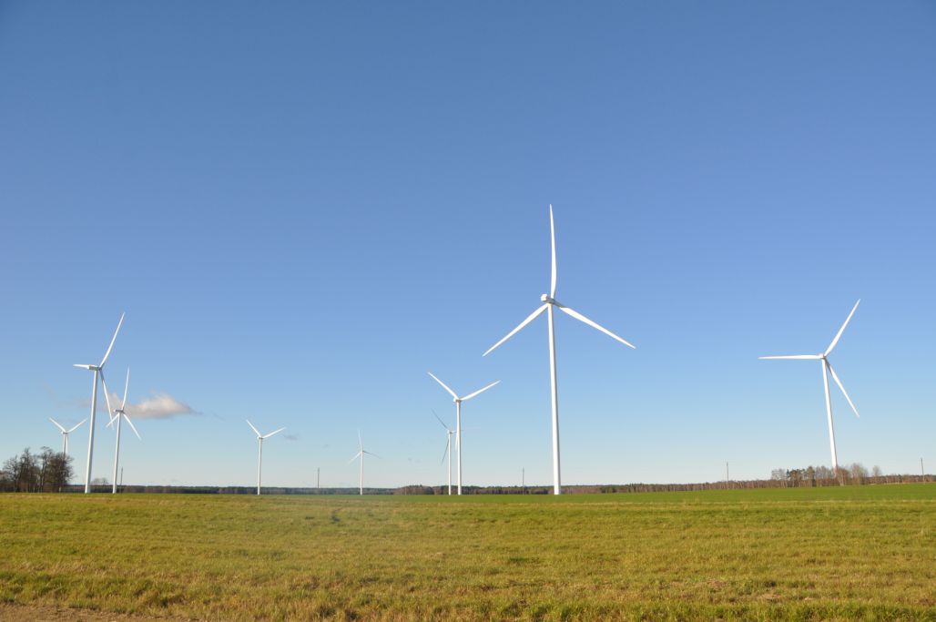 Latgalē izsniedz pirmo vēja parka būvniecības būvatļauju