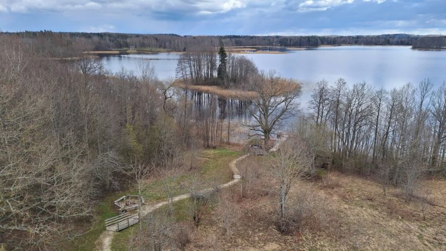 Attēls rakstam: Latgales dabas pērles: Salmeja ezers Vladislava Mikitāna fotogrāfijās