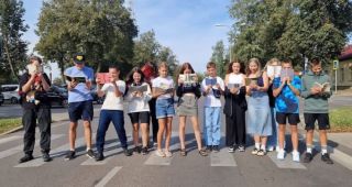 Attēls rakstam: Poļu ģimnāzijas skolēni godā grāmatu