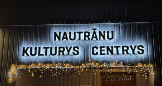 Attēls rakstam: Nautrānu kulturys centrs aicynoi vaicuot meikles