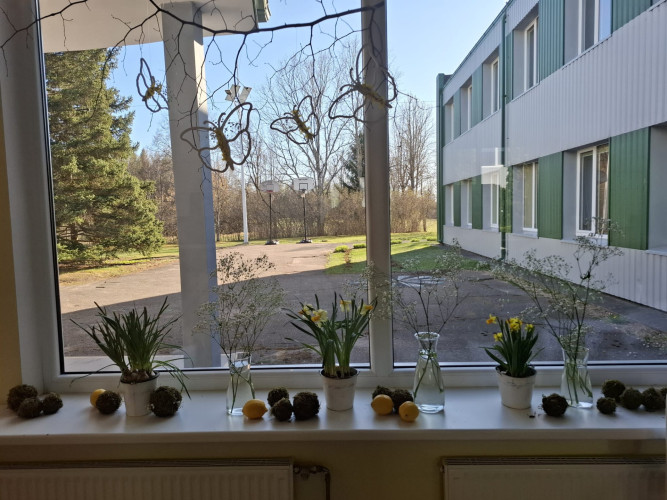 Pavasaris ienācis Riebiņu pamatskolā