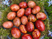 Lieldienu oliņu parāde