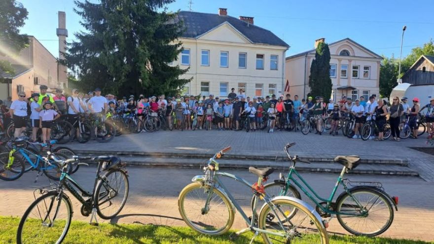 Attēls rakstam: Krāslavas ielās devās velobraucēji