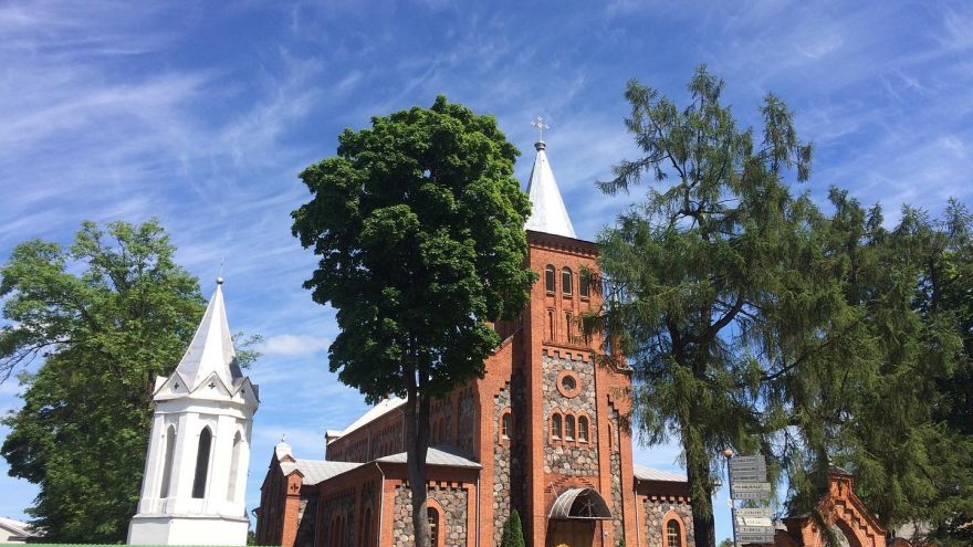 Attēls rakstam: Lobs.lv video "Latgales dievnami": Preiļu Jaunavas Marijas debesīs uzņemšanas katoļu baznīca