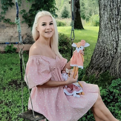 Anitas Jasinskas leļļu māksla