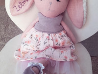 Anitas Jasinskas leļļu māksla